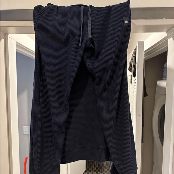 ALO Yoga Navy Blue Ribbed Hoodie - Picture 2 of 2